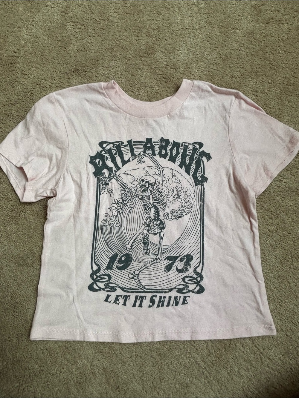 Billabong Pink Graphic women’s Tee - "Let It Shine" Small